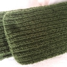 Strickschal Wollschal in olivgrün handgestrickt 