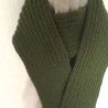 Strickschal Wollschal in olivgrün handgestrickt 