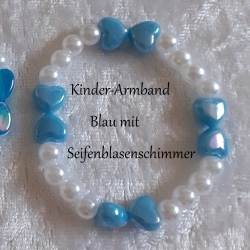 Kinder-Armband Schmuck elastisch Perlen gefädelt Blauen Herzen