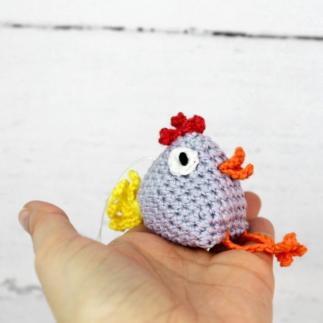 2er Set gehäkelte Hühner | Handgemachte Deko für Ostern