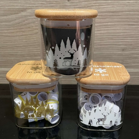 Adventskalender mit Sprüchen Glas Hirsch