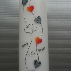 5030 Hochzeitskerze mit grau/roten Herzchen