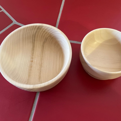 2er SET handgearbeitete Holzschalen aus Eibenholz – federleicht 