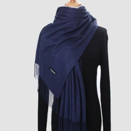 Handgearbeiteter Schal aus Kaschmir-Wolle, dunkelblau