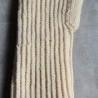 Armstulpen mit Daumenkeil handgestrickt naturweiß  Patentmuster