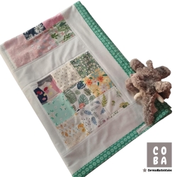 Handmade Patchworkdecke für Kinder mit Kuschelfleece-Unterseite