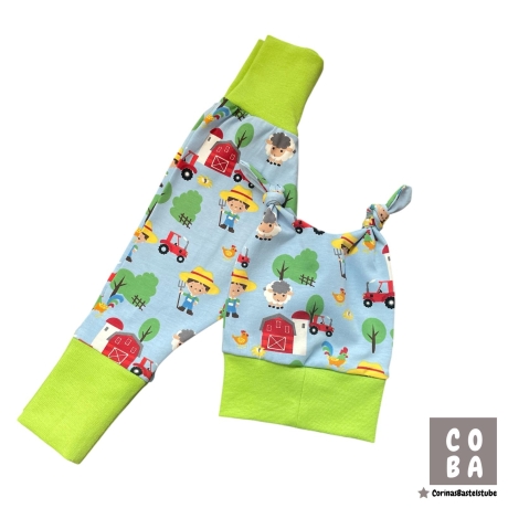 Geschenk zur Geburt Babyset Bauernhof blau Hose & Mütze 