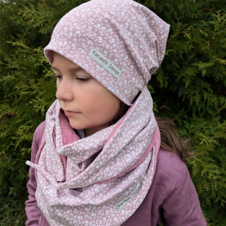 Beanie mit Dreieckstuch