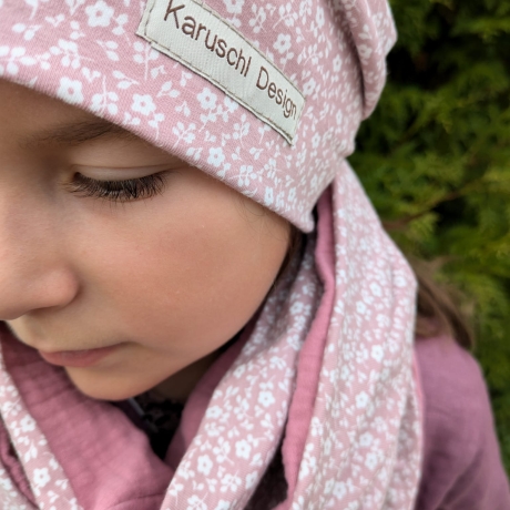 Beanie mit Dreieckstuch