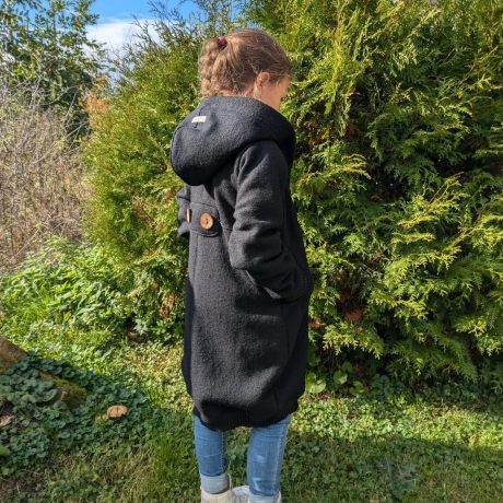Walkmantel mit Jerseyfutter und Applikationen Gr. 98 bis 152