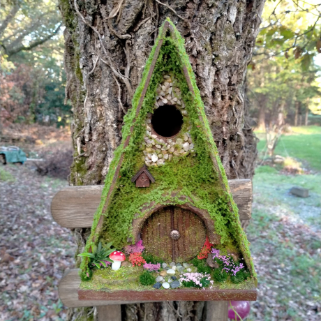 Hobbit Nistkasten Feengarten Pilz - A-Frame 32mm - Unikat