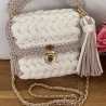 Tasche Umhängetasche Häkeltasche Trachtentasche weiß creme