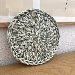 Häkel-Untersetzer • grün weiß meliert • rund Deko Boho