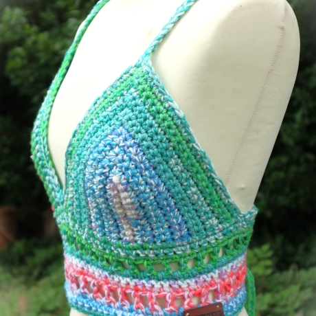 Top gehäkelt Häkeltop Oberteil Bustier Damenmode Handarbeit 