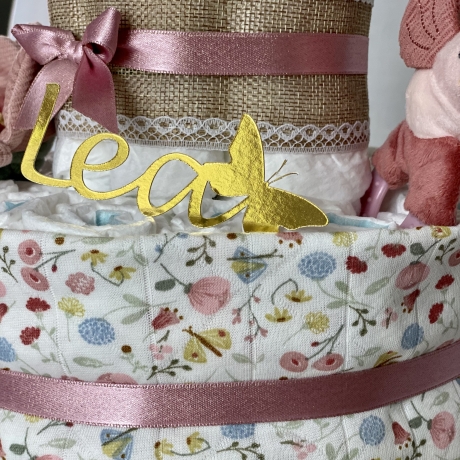 Windeltorte Schmetterling mit little dutch Produkten zur Geburt
