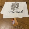 Personalisiertes Handtuch mit hochwertiger Stickerei. Dein Unikat