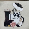 Schminktäschchen - Kosmetiktasche - Parfum - Handy - Ohrringe