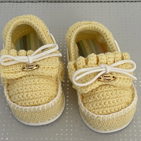 Babyschuhe Mokassions Sneaker gehäkelt gelb hellgelb