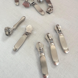 2x Zipper silber formschön Schieber für 5 mm Spirale