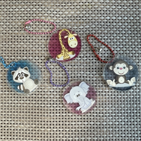 Taschenanhänger Deko - Äffchen & dunkelblauer Hintergrund & Kette