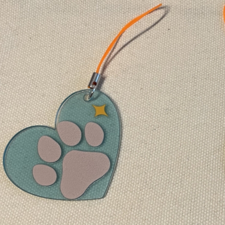Taschenanhänger oder Deko - Hundepfote - Herzanhänger - 5 cm