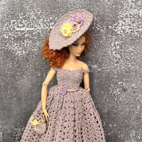 Puppenkleid und Zubehör für 1:6 Puppen (Barbie, Steffi)