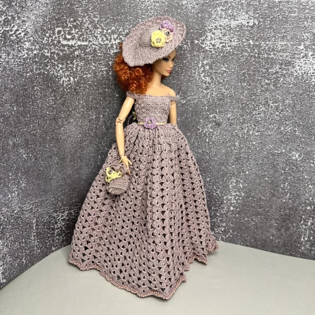 Puppenkleid und Zubehör für 1:6 Puppen (Barbie, Steffi)