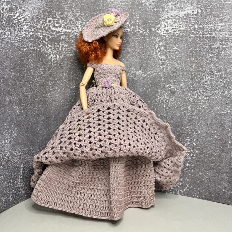 Puppenkleid und Zubehör für 1:6 Puppen (Barbie, Steffi)