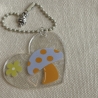 Taschenanhänger oder Deko - Pastell Pilz Herzanhänger Holo