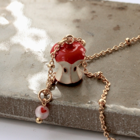 Apfel Charm Kette Herz Millefioriperle und Emaille