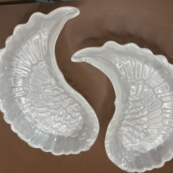 Schälchen „Engelsflügel“ – Perlmuttweiß 