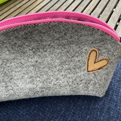 Kosmetiktasche - Schminktäschen - Kulturtasche aus Wollfilz grau
