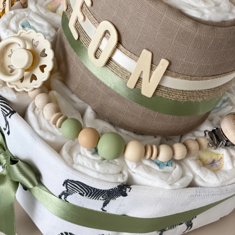 Windeltorte Safari in gelb und grün zur Babyparty oder Geburt