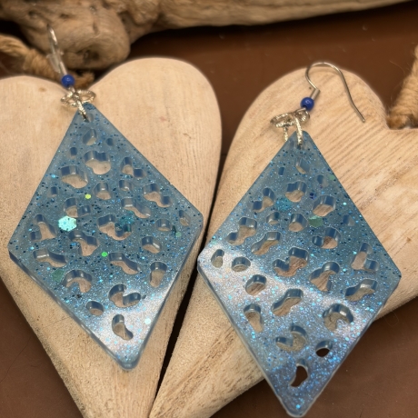 Handmade Ohrringe neu Resin Glitzerblau Salinoform 