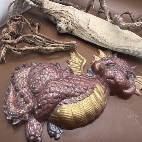 Handgefertigter Deko-Drache aus Epoxidharz