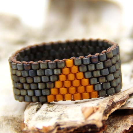 Miyuki-Delica-Glasperlen-Bandring in Silvergrey und Ocker