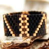 Delica-Glasperlen-Ring in Gold-, Schwarz- und Braun-Nuancen