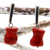 Korallen-Nugget-Edelstahl-Ohrstecker in marmoriertem Orangerot
