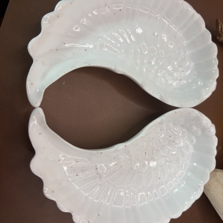 Schälchen Engelsflügel Handemade Neu Resin 13 cm lang 