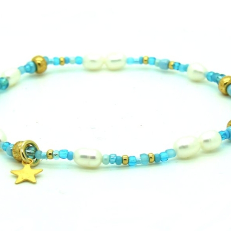 Süßwasserperlen-Armband (elastisch) in Weiß, Türkis und Gold