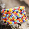 Rocailles-Glasperlen-Bandring in Kunterbunt und Gold