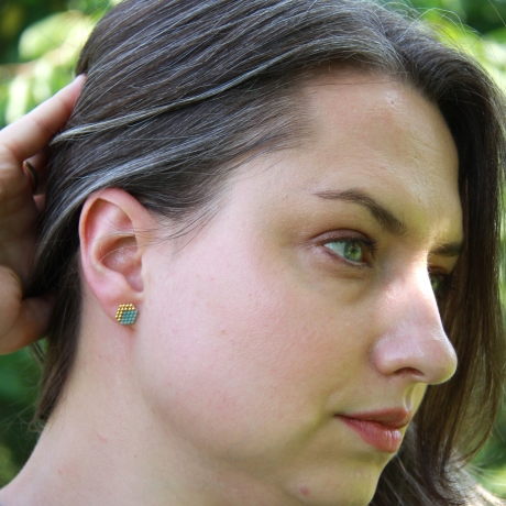 Miyuki-Delica-Glasperlen-Ohrstecker (Edelstahl) in Mint und Gold