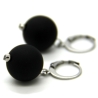 Polaris-Kugel-Edelstahlcreolen (silbrig) in Schwarz, Accessoire