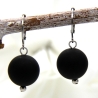 Polaris-Kugel-Edelstahlcreolen (silbrig) in Schwarz, Accessoire