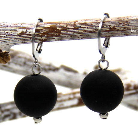 Polaris-Kugel-Edelstahlcreolen (silbrig) in Schwarz, Accessoire