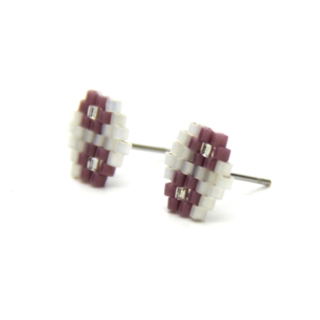 Miyuki-Delica-Glasperlen-Ohrstecker (Edelstahl) in Mauve und Weiß