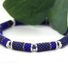 Armband (elastisch) aus Delica-Glasperlen in Blau, Grau u. Silber