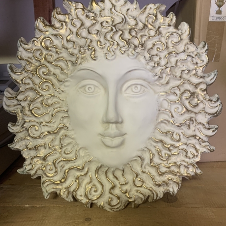 Flachrelief Sonne. 48 cm.