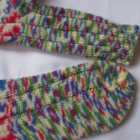Stricksocken Gr. 40 - 41 aus 4-fach Sockenwolle handgestrickt