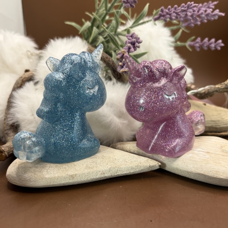 – Deko Einhörner aus Epoxidharz (Handmade)